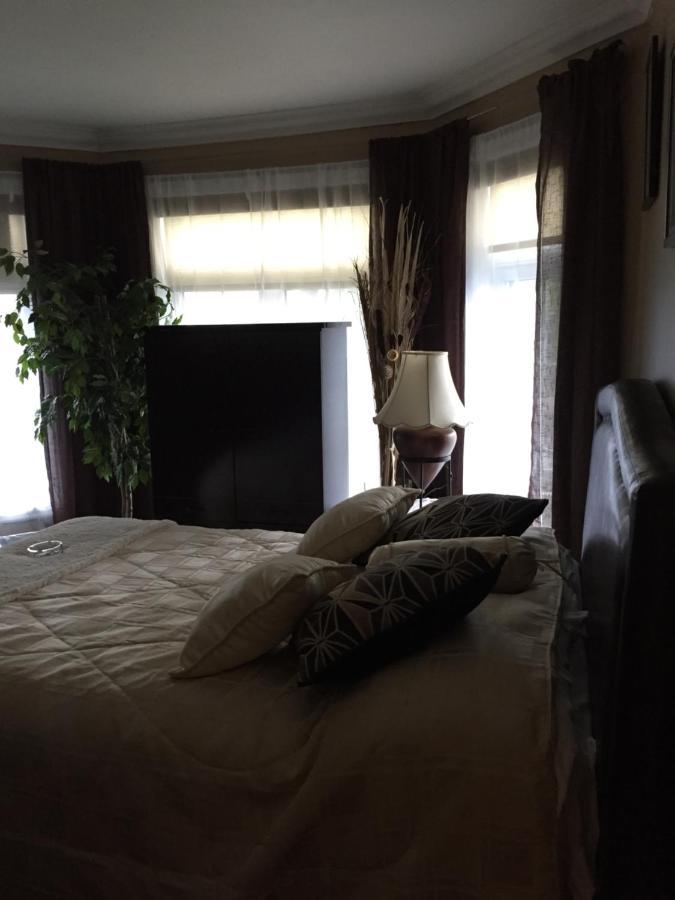 Chez Danny Hotel มอนทรีอัล ภายนอก รูปภาพ